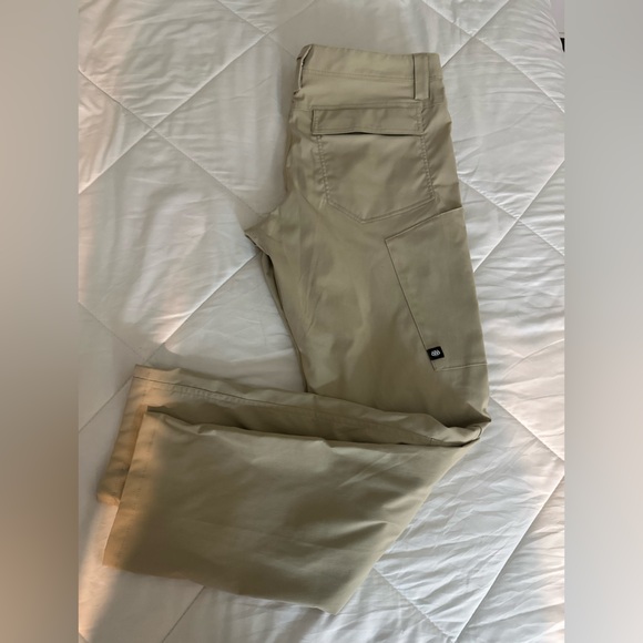 Men's 686 Anything Cargo Pant - Picture 3 of 8